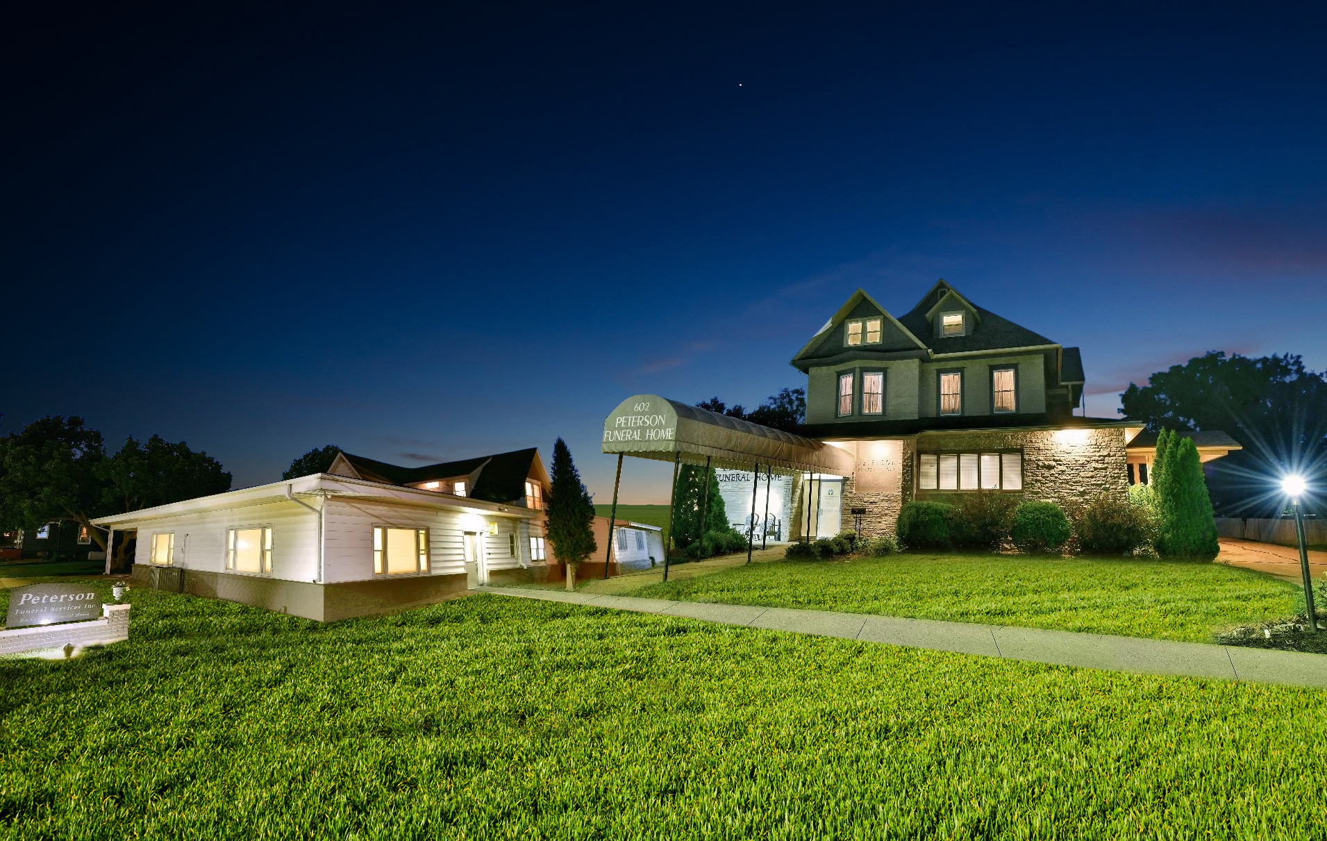 Home - Peterson Funeral Home | Carlisle, Indianola & Des Moines, IA